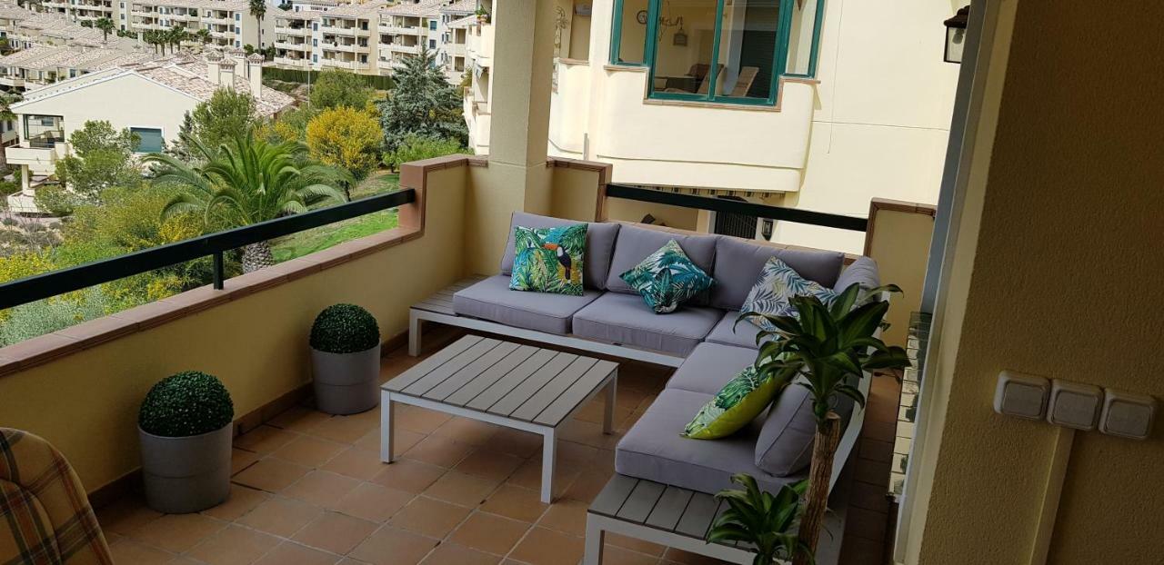Descansa * Campoamor